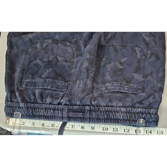 Athleta‎ Womens 6 Blue Camouflage Printed Farallon Jogger - Picture 9 of 15